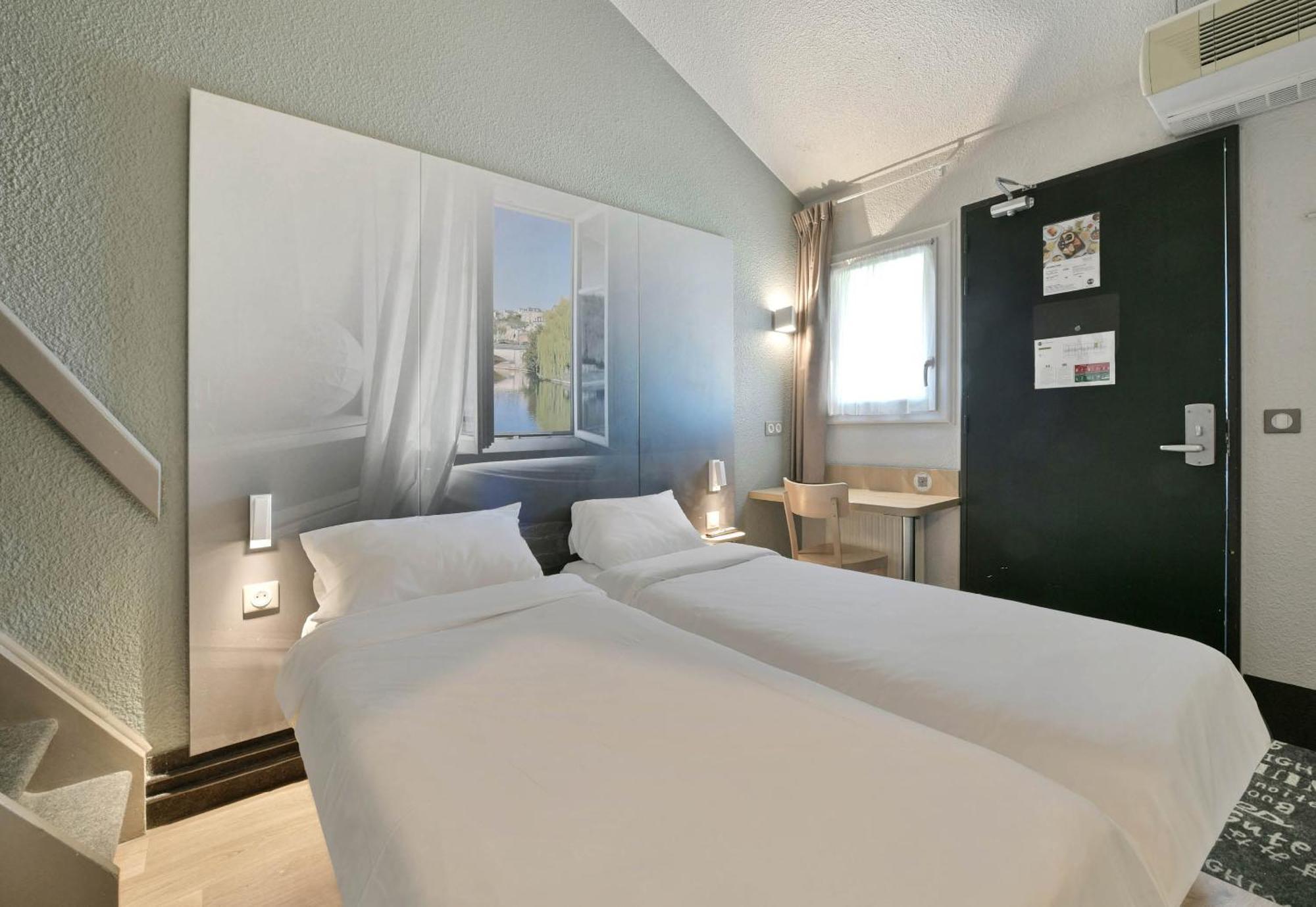 B&B Hotel Le Mans Sud アルナージュ エクステリア 写真