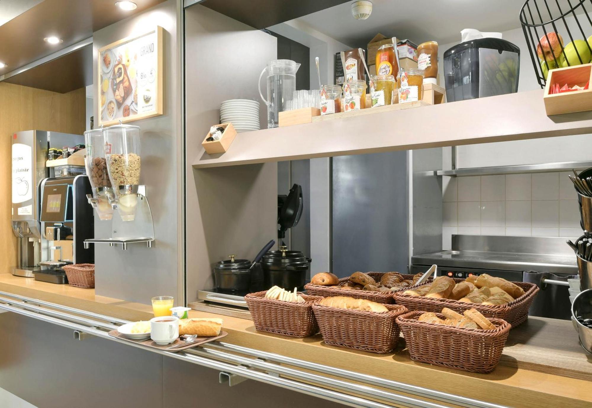 B&B Hotel Le Mans Sud アルナージュ エクステリア 写真